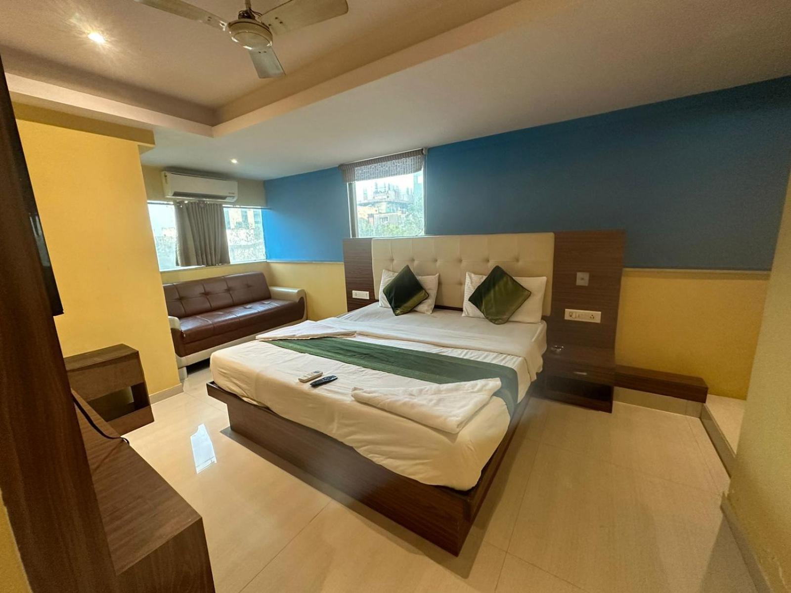 Hotel Artusinn Midc Andheri East Mumbai Exteriör bild
