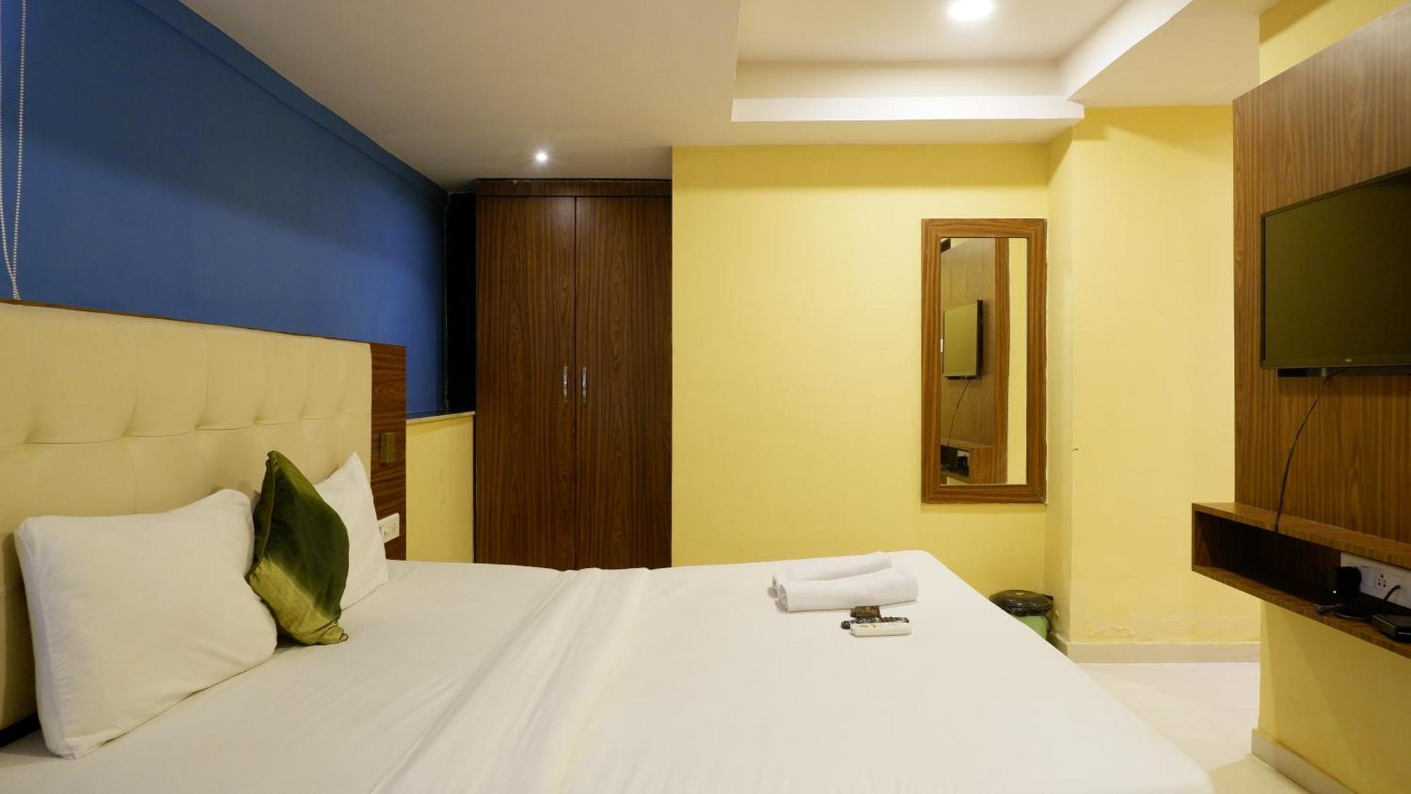 Hotel Artusinn Midc Andheri East Mumbai Exteriör bild