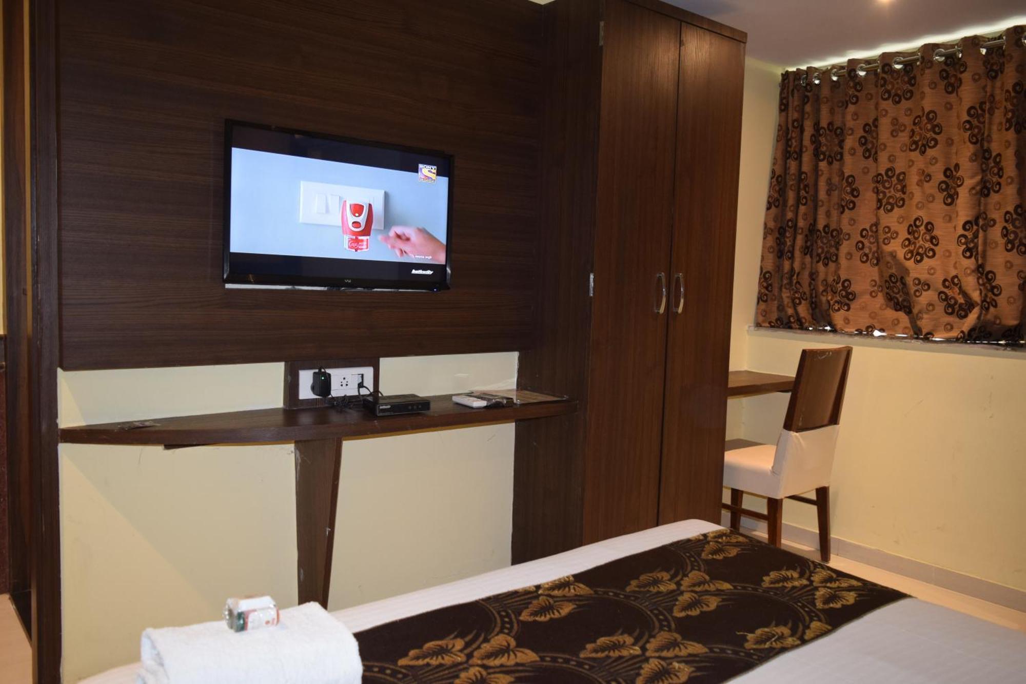 Hotel Artusinn Midc Andheri East Mumbai Exteriör bild