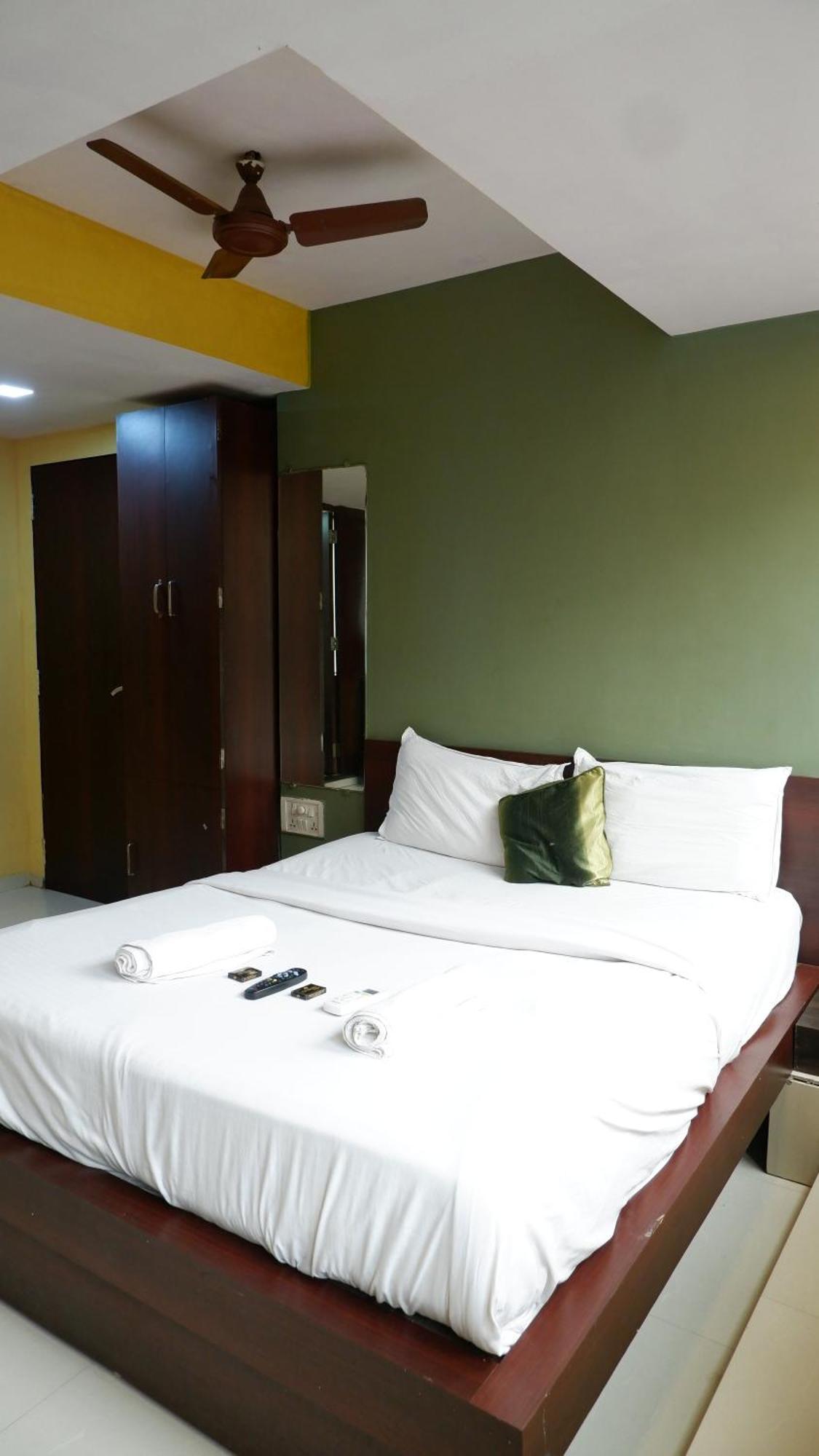 Hotel Artusinn Midc Andheri East Mumbai Exteriör bild