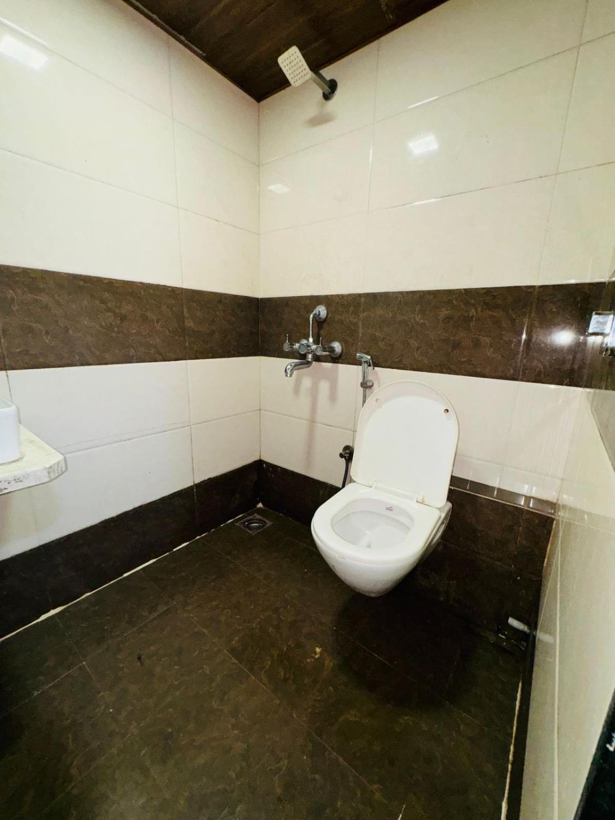 Hotel Artusinn Midc Andheri East Mumbai Exteriör bild